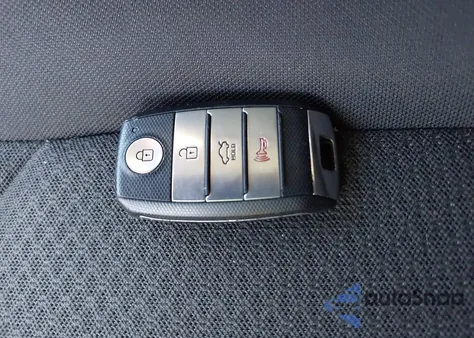 2016 Kia Optima Lx Turbo z USA, uszkodzony, nr VIN 5XXGT4L1XGG002882